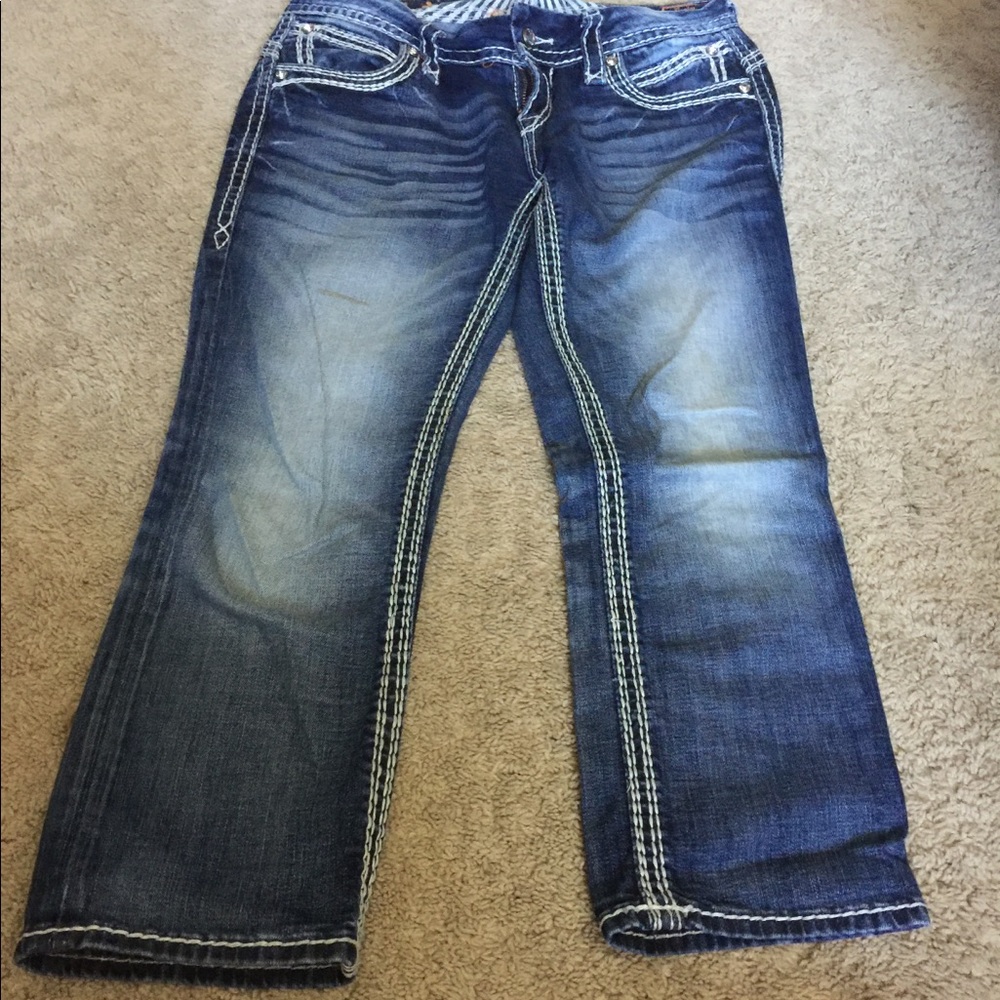 Rock revival capris